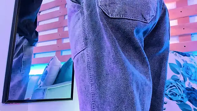 Snapshot of ArianaSantana chatting on October 1, 12:55 pm ArianaSantana online show from October 1, 12:55 pm