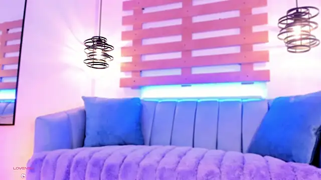 Snapshot of ArianaSantana chatting on October 18, 12:50 pm ArianaSantana online show from October 18, 12:50 pm