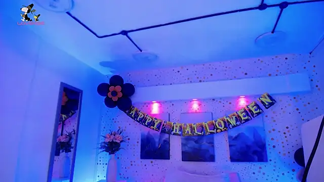 Snapshot of ArianaSantana chatting on November 2, 12:51 pm ArianaSantana online show from November 2, 12:51 pm