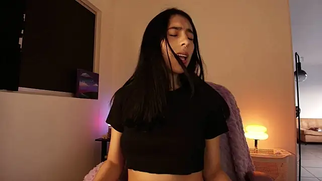 violethun  online show from October 19, 10:49 am