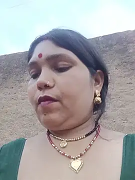 Snapshot of Rashili_jaan chatting on June 16, 1:36 pm Rashili jaan online show from June 16, 1:36 pm