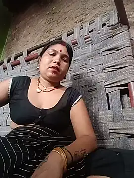 Snapshot of Rashili_jaan chatting on July 6, 2:19 am Rashili jaan online show from July 6, 2:19 am
