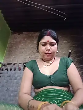 Snapshot of Rashili_jaan chatting on July 8, 1:43 am Rashili jaan online show from July 8, 1:43 am