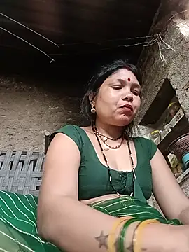 Snapshot of Rashili_jaan chatting on July 18, 2:05 am Rashili jaan online show from July 18, 2:05 am