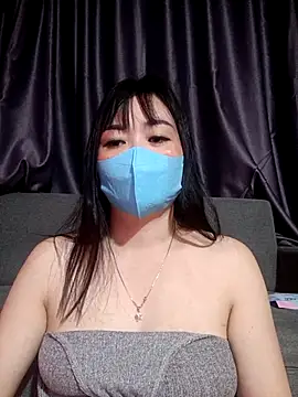 Snapshot of ChunkyLy chatting on September 10, 2:28 pm ChunkyLy online show from September 10, 2:28 pm