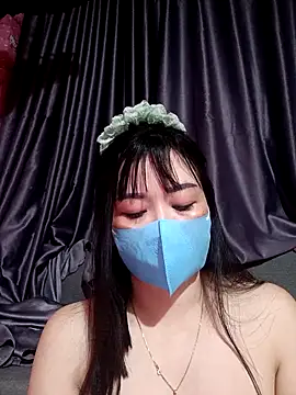 Snapshot of ChunkyLy chatting on September 12, 2:06 pm ChunkyLy online show from September 12, 2:06 pm