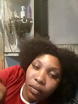 Snapshot of freakynyashXxXx chatting on October 11, 5:00 pm freakynyashXxXx online show from October 11, 5:00 pm