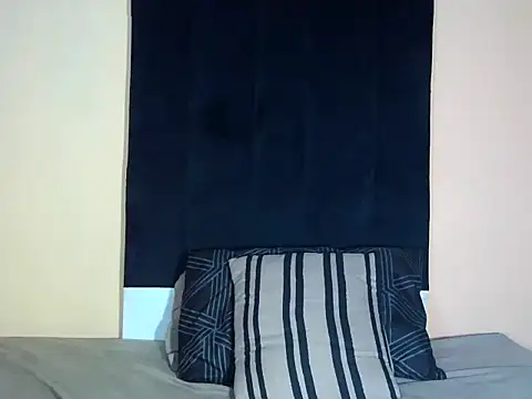 Snapshot of freakynyashXxXx chatting on February 26, 7:13 pm freakynyashXxXx online show from February 26, 7:13 pm