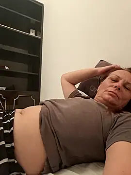 jessyca  online show from September 22, 8:55 pm