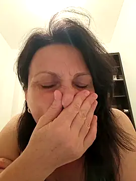 jessyca  online show from October 4, 7:34 pm