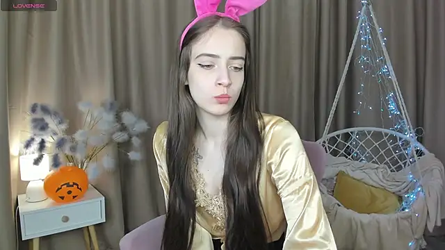 Belle Wa1ker online show from October 31, 4:24 am