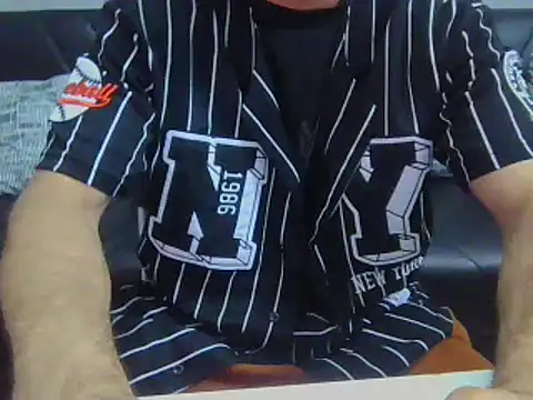 Segreto1985 online show from September 11, 9:37 pm