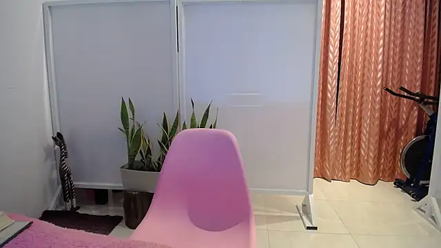 Manuela lara  online show from November 5, 2:06 pm