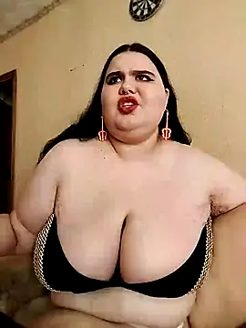 Snapshot of Vllada_Brattz chatting on October 31, 9:54 am Vllada Brattz online show from October 31, 9:54 am