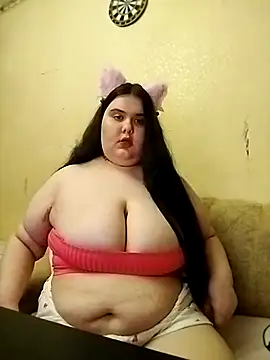Snapshot of Vllada_Brattz chatting on May 11, 9:01 pm Vllada Brattz online show from May 11, 9:01 pm
