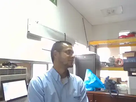 Snapshot of jayden_cooper1 chatting on December 15, 7:40 pm jayden cooper1 online show from December 15, 7:40 pm