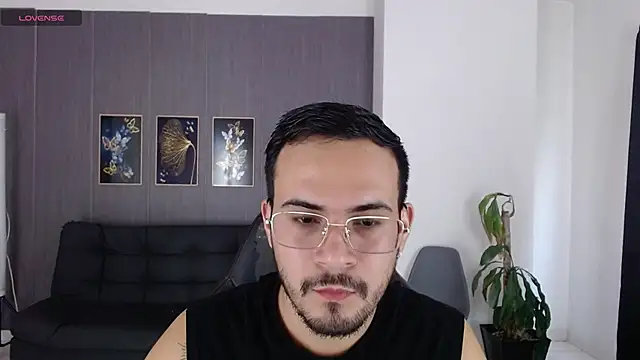 Arontrey21 online show from September 13, 7:13 pm