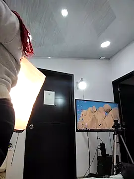 Snapshot of cherry_canndy_ chatting on October 3, 9:39 am cherry canndy online show from October 3, 9:39 am