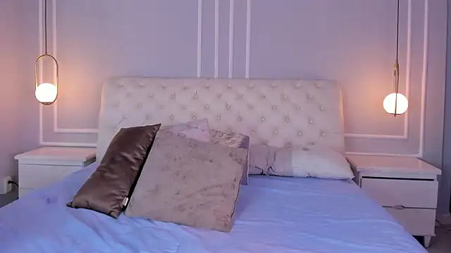 Snapshot of shanty_cole chatting on October 2, 12:34 pm shanty cole online show from October 2, 12:34 pm