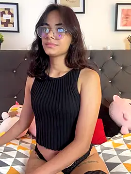 Im Lyan online show from October 16, 3:24 pm