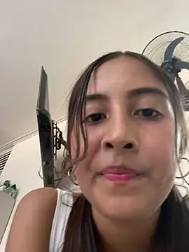 Snapshot of luna_star23 chatting on September 8, 7:13 pm luna star23 online show from September 8, 7:13 pm