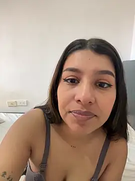 Snapshot of _Chloe_Smith chatting on February 19, 5:20 pm Chloe Smith online show from February 19, 5:20 pm