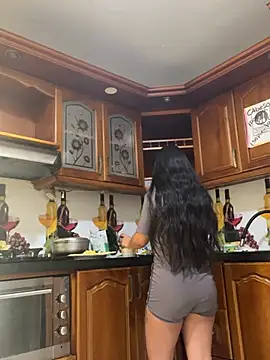 Snapshot of _Chloe_Smith chatting on March 10, 2:44 pm Chloe Smith online show from March 10, 2:44 pm