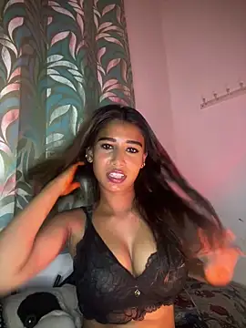 STRIP GLOW online show from March 29, 6:30 pm