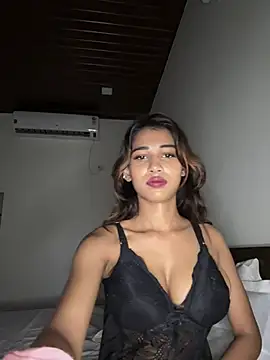 STRIP GLOW online show from August 2, 3:43 pm