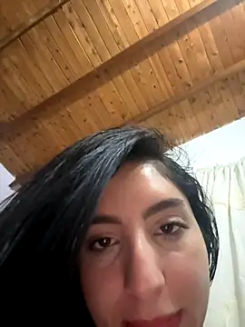 Snapshot of Alicia_vellami chatting on September 15, 4:12 am Alicia vellami online show from September 15, 4:12 am