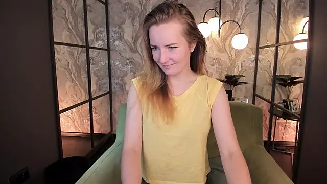 MeggySun online show from November 7, 1:33 pm