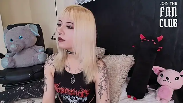 IvyBelle  online show from July 27, 11:17 am
