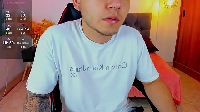 Nicolas James Sc online show from February 23, 1:52 pm