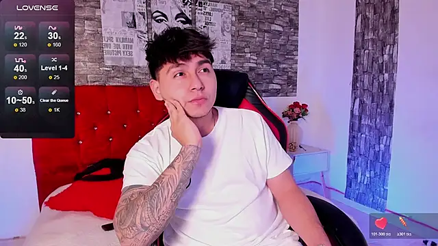 Nicolas James Sc online show from March 7, 12:57 pm