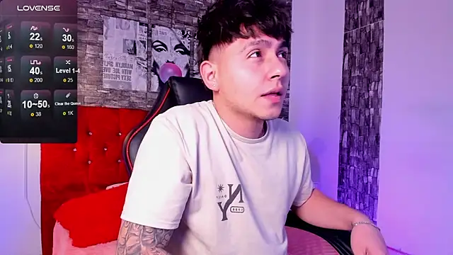 Nicolas James Sc online show from March 14, 2:00 pm