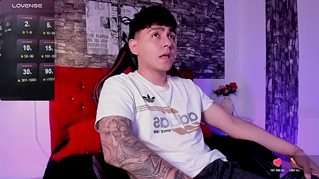 Nicolas James Sc online show from March 17, 2:09 pm