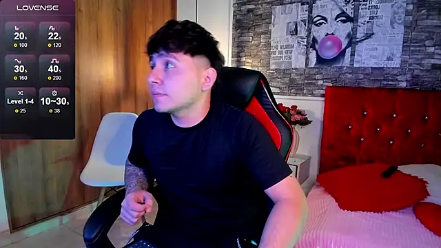 Nicolas James Sc online show from March 27, 4:18 pm