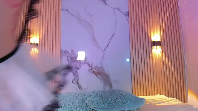 Snapshot of Alana_333 chatting on October 10, 11:53 am Alana 333 online show from October 10, 11:53 am