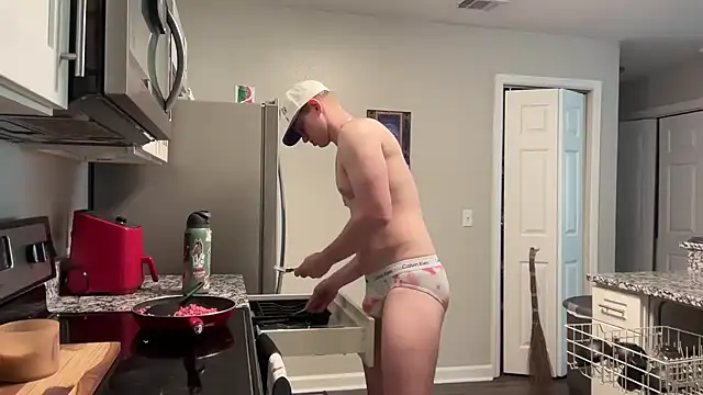 AshenBayou online show from October 7, 8:39 pm