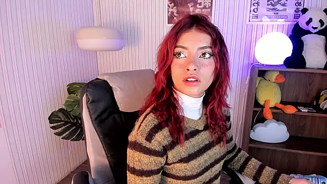 Snapshot of Mystic_blue chatting on November 26, 12:39 pm Mystic blue online show from November 26, 12:39 pm