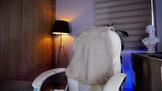 Erick Thompsonx online show from September 14, 4:39 pm