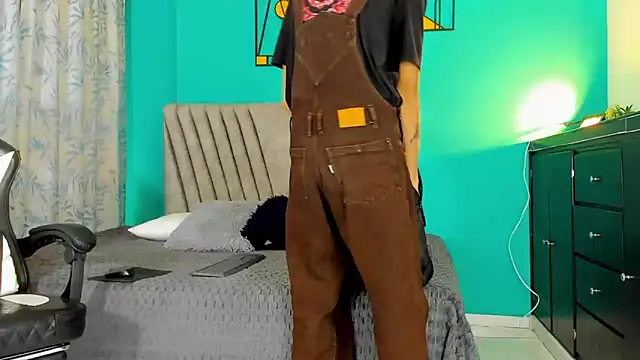 Snapshot of Maikol_Ortiz chatting on March 3, 1:06 pm Maikol Ortiz online show from March 3, 1:06 pm