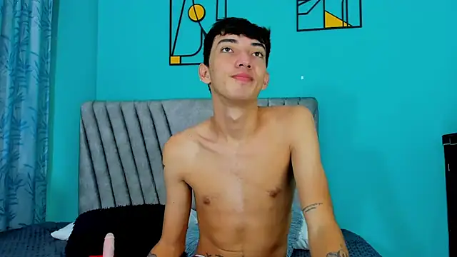 Snapshot of Maikol_Ortiz chatting on March 22, 12:30 pm Maikol Ortiz online show from March 22, 12:30 pm