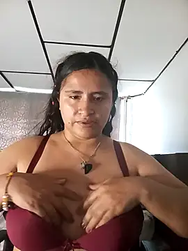 SaraDirty- online show from September 27, 9:53 pm