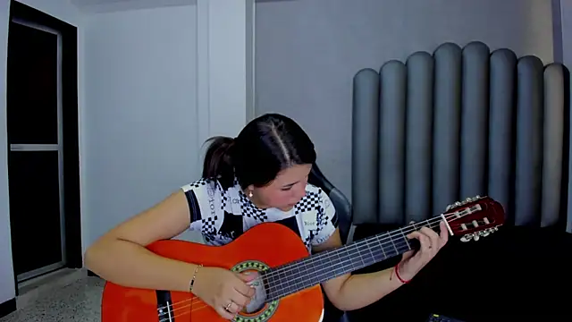 Charlotte-Star online show from December 16, 7:41 pm