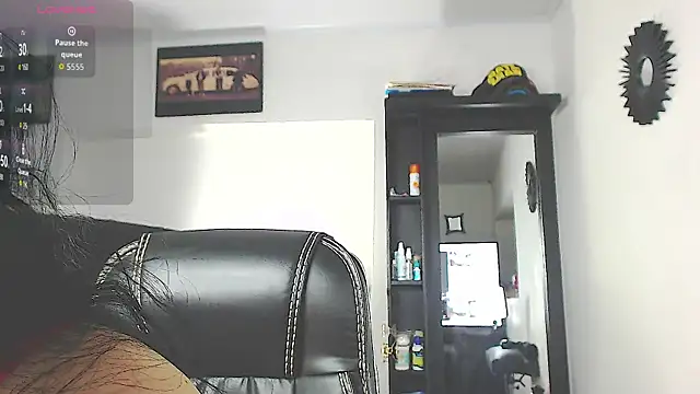 Vicky hotmilf online show from January 14, 9:15 am