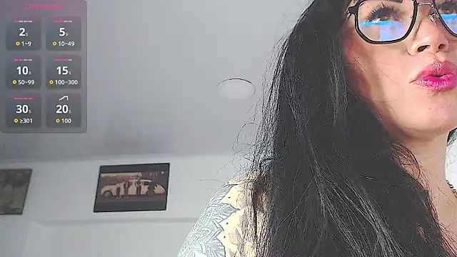 Vicky hotmilf online show from February 11, 11:15 am