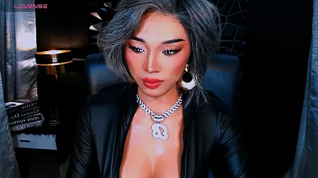 Snapshot of xUrGoddess_Bellax chatting on September 27, 8:08 am xUrGoddess Bellax online show from September 27, 8:08 am