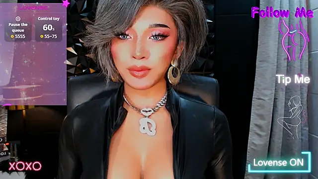 Snapshot of xUrGoddess_Bellax chatting on October 19, 4:18 pm xUrGoddess Bellax online show from October 19, 4:18 pm