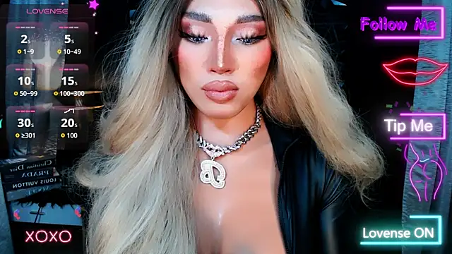 Snapshot of xUrGoddess_Bellax chatting on October 21, 3:57 pm xUrGoddess Bellax online show from October 21, 3:57 pm